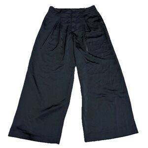 NEW Banana Republic Wide Leg Dress Pants Women’s Size 12 Petite Satin Feel